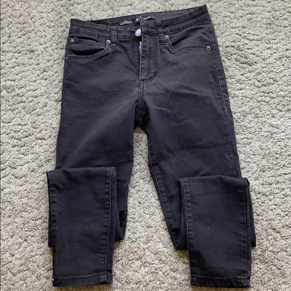 Skinny jeans